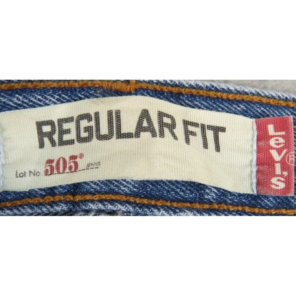 Levis 505 Denim Shorts Men 31 Distressed Cutoff Blue Jean Summer Frayed 90s Hip